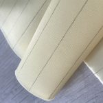 Il tessuto della tuta chirurgica antistatica ZY20NA016 DTY 75D con rivestimento in PU soddisfa lo standard EN1149-1 per l'ospedale